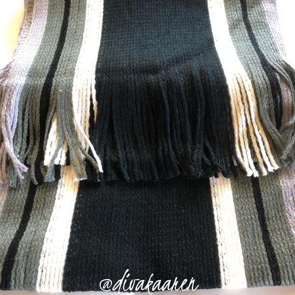 🎊HP🎊 Men’s Classic Cashmere Fringe Scarf - Picture 6 of 8